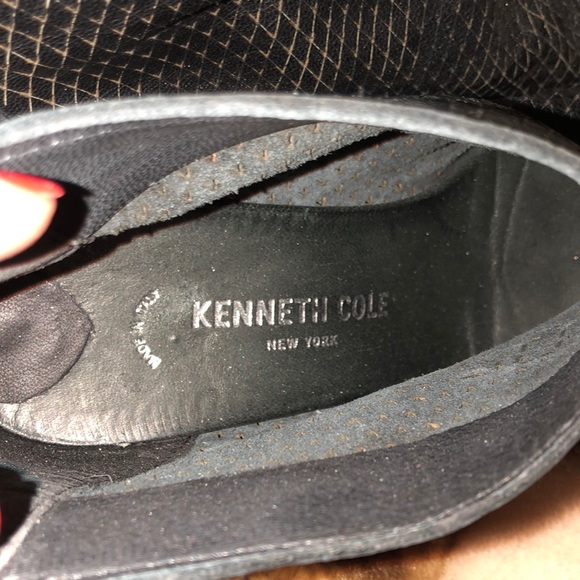 Kenneth Cole Peep Toe Booties 7.5 - Picture 3 of 8